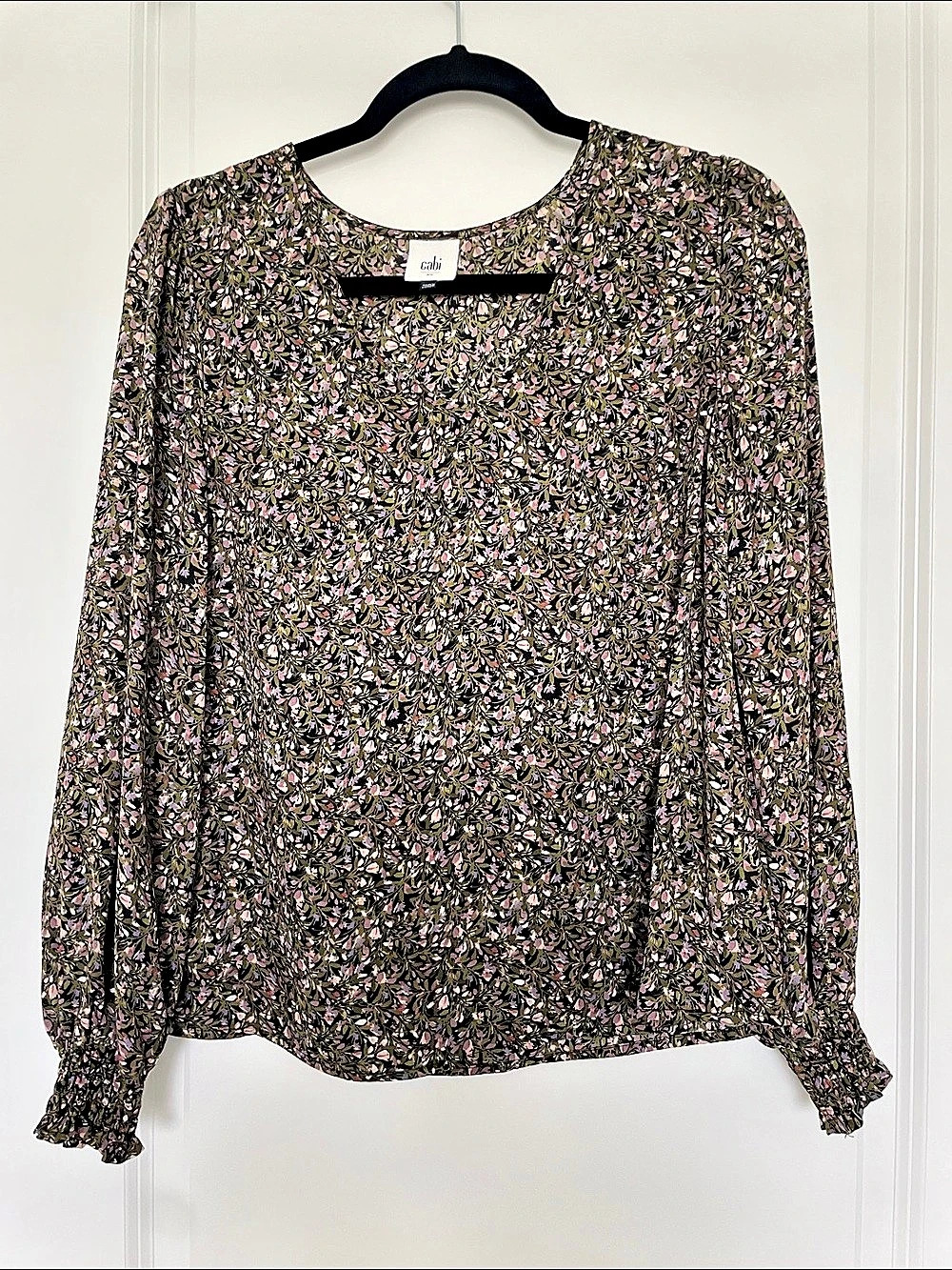cabi Green Floral Shadow Blouse Floral Blouse Black & Pink XS